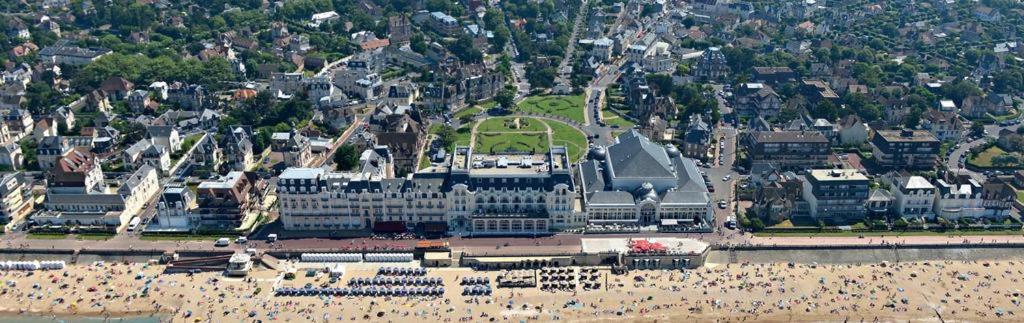 Chez Gigi Bed and Breakfast Merville-Franceville-Plage Buitenkant foto