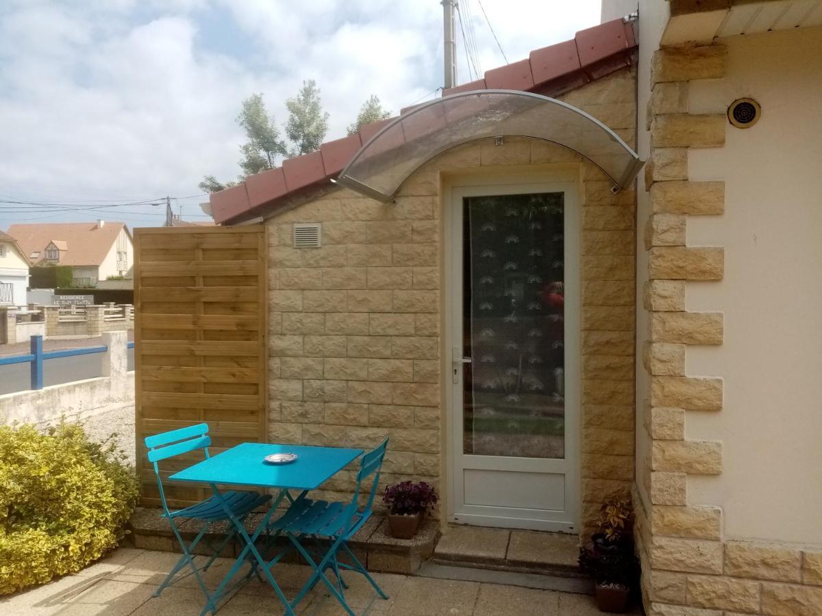 Chez Gigi Bed and Breakfast Merville-Franceville-Plage Buitenkant foto